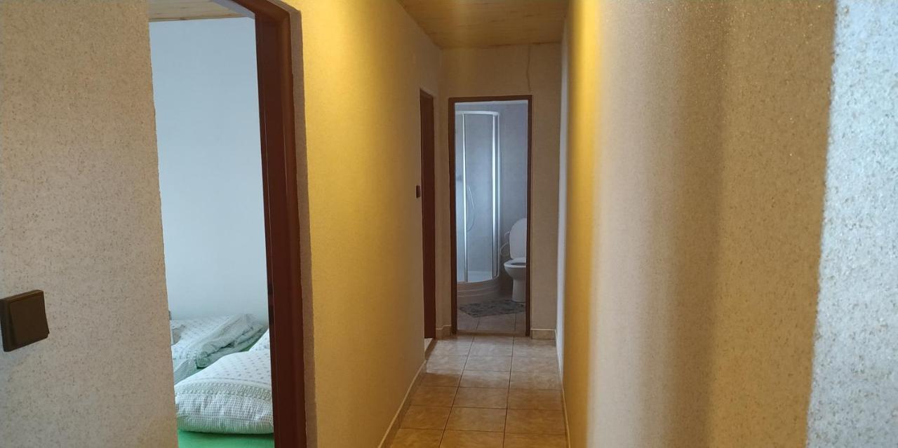 Dovolenkový dom s tromi spálňami Zuberec Exterior foto